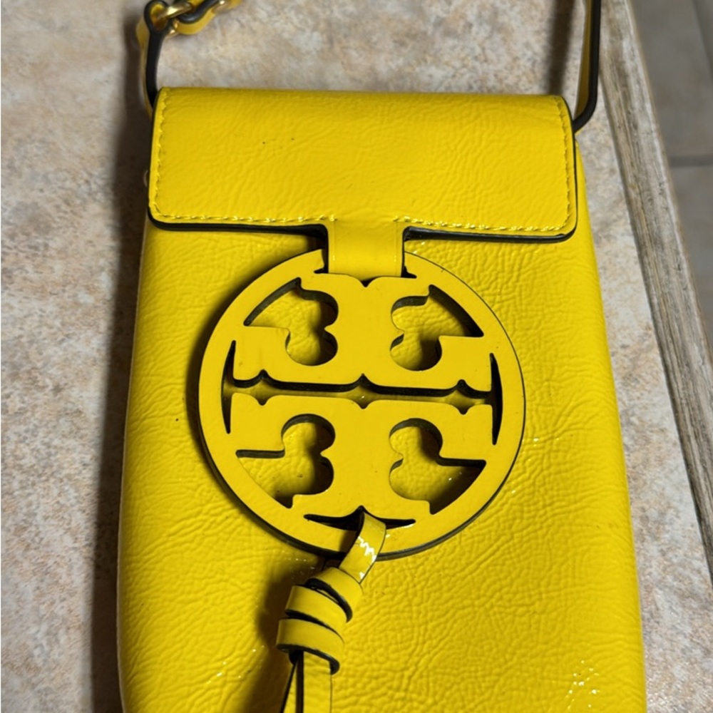 Tory Burch Miller Patent crossbody phone holder